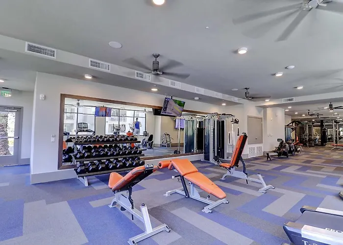 Heated Pool Near Tpc Courtyard View Apartment Scottsdale